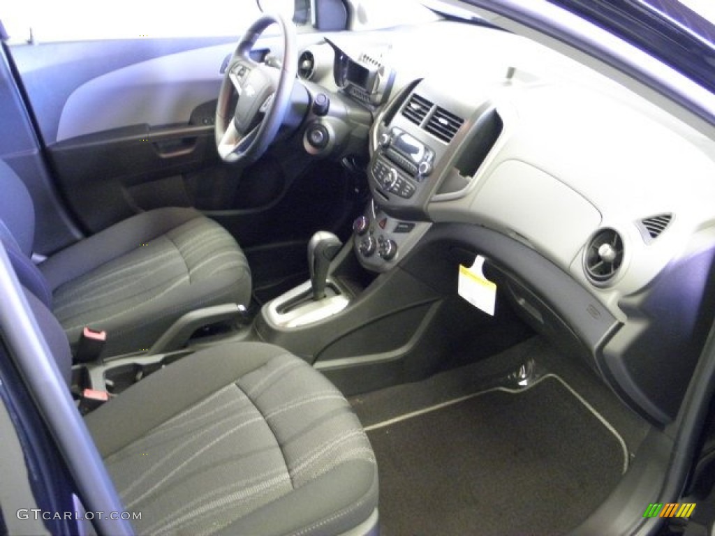 2012 Sonic LT Sedan - Black / Jet Black/Dark Titanium photo #21