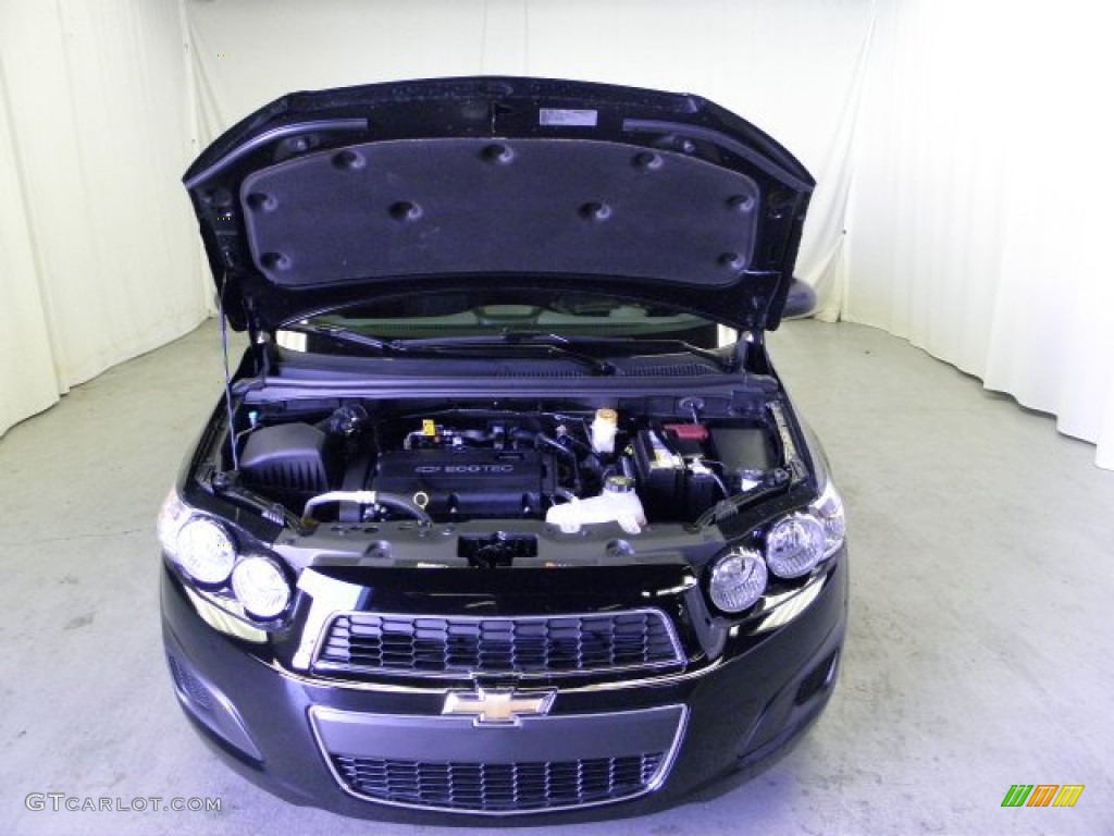 2012 Sonic LT Sedan - Black / Jet Black/Dark Titanium photo #22