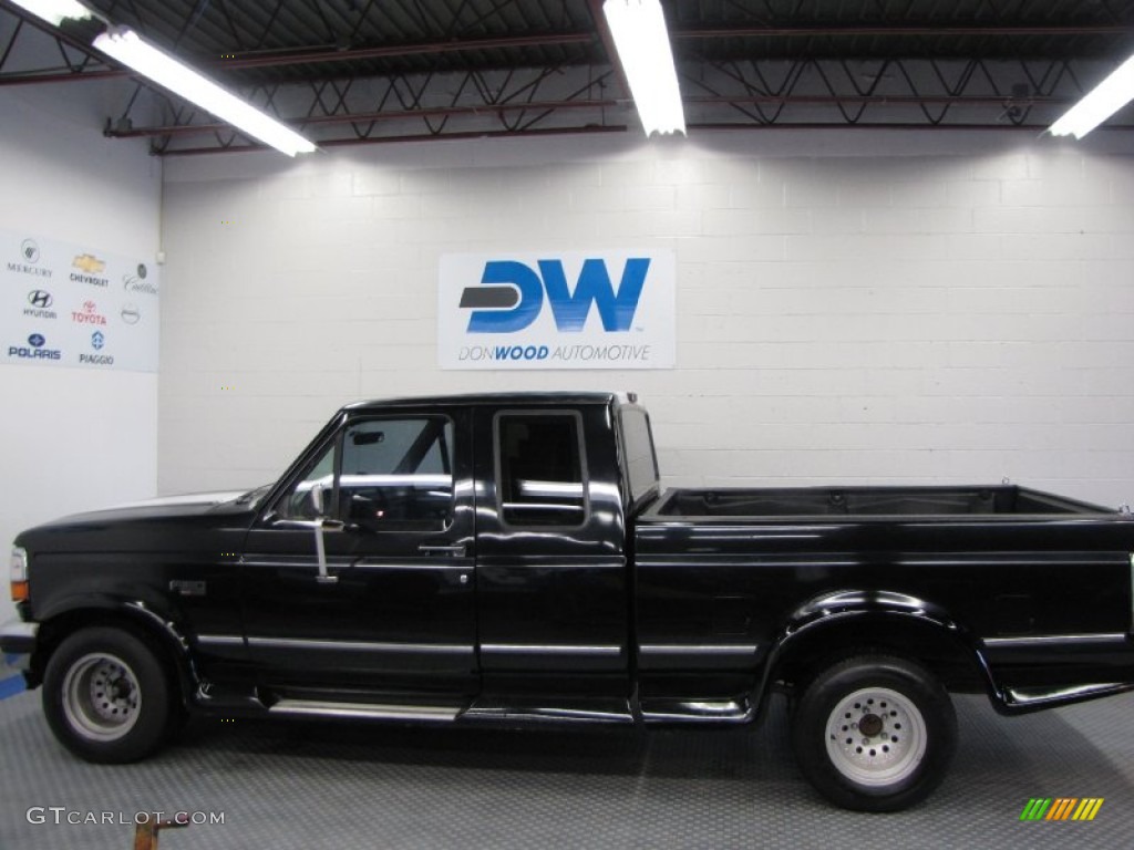 1995 F150 XLT Extended Cab - Black / Gray photo #5