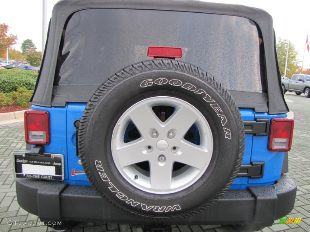 2011 Wrangler Sport S 4x4 - Cosmos Blue / Black photo #4