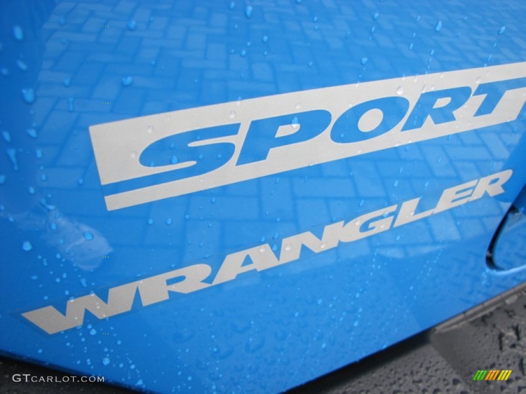 2011 Wrangler Sport S 4x4 - Cosmos Blue / Black photo #10