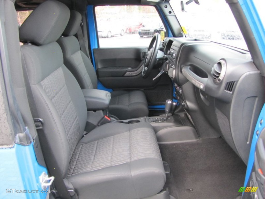 2011 Wrangler Sport S 4x4 - Cosmos Blue / Black photo #18