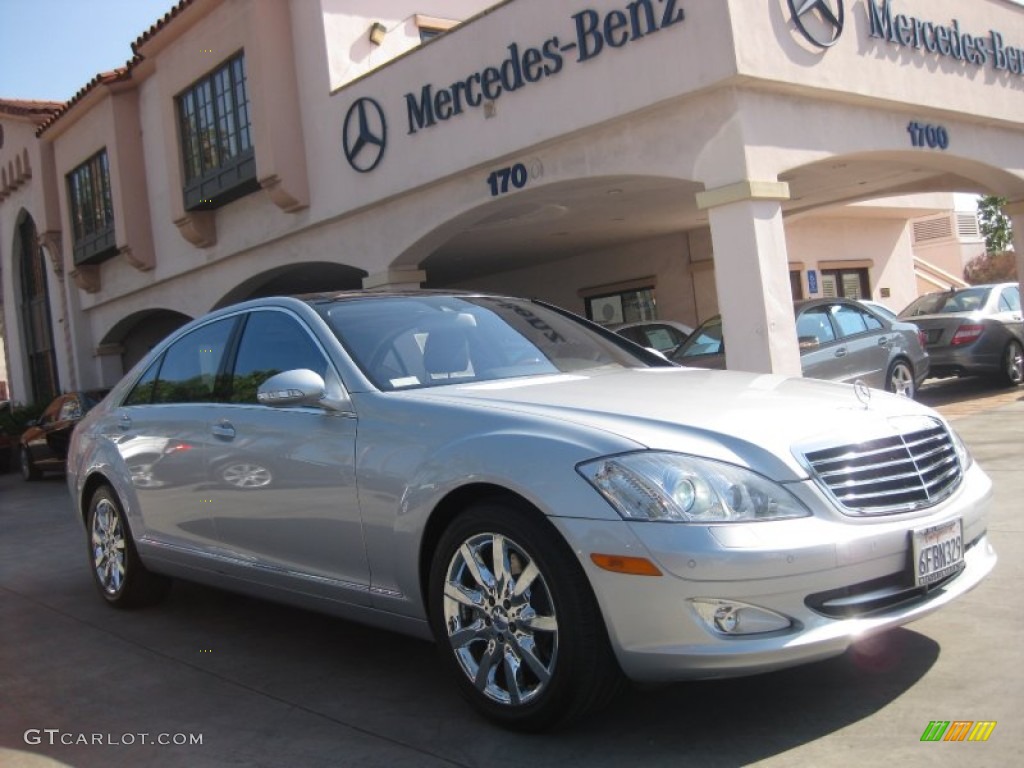 Iridium Silver Metallic Mercedes-Benz S