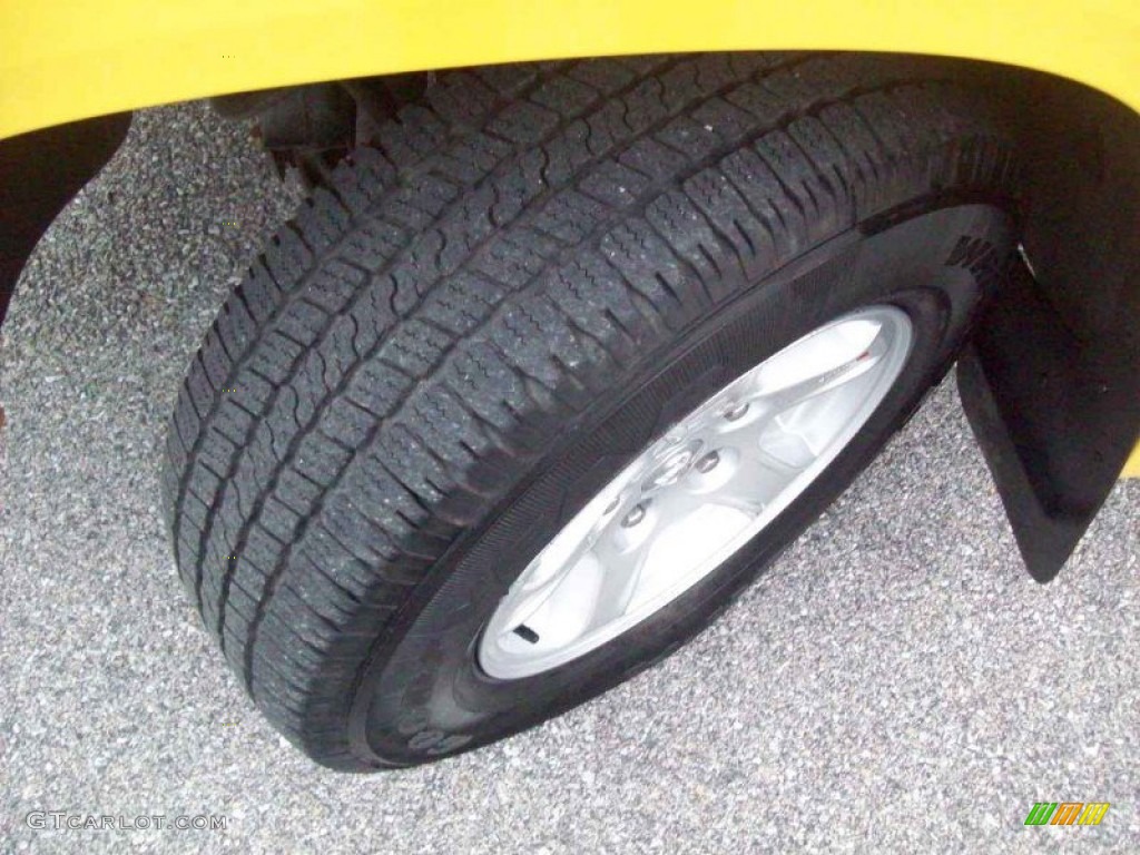 2006 Dakota SLT Club Cab - Solar Yellow / Medium Slate Gray photo #4