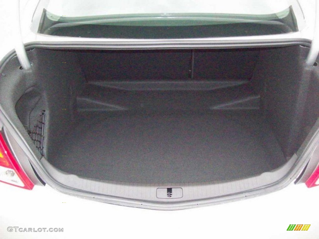 2011 Buick Regal CXL Trunk Photo #55754232