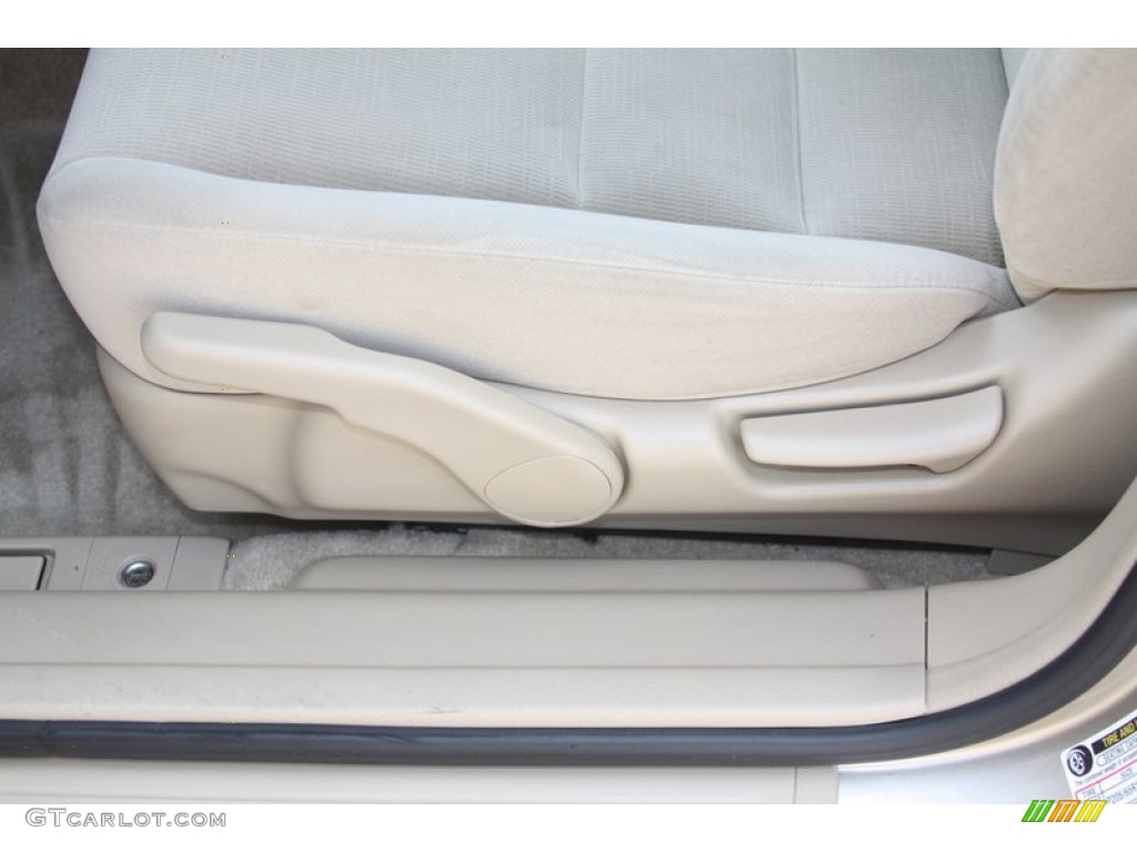 2006 Accord LX Sedan - Desert Mist Metallic / Ivory photo #16