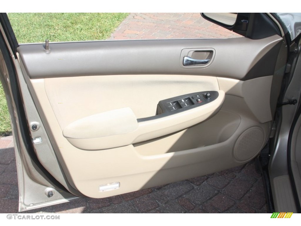 2006 Accord LX Sedan - Desert Mist Metallic / Ivory photo #17