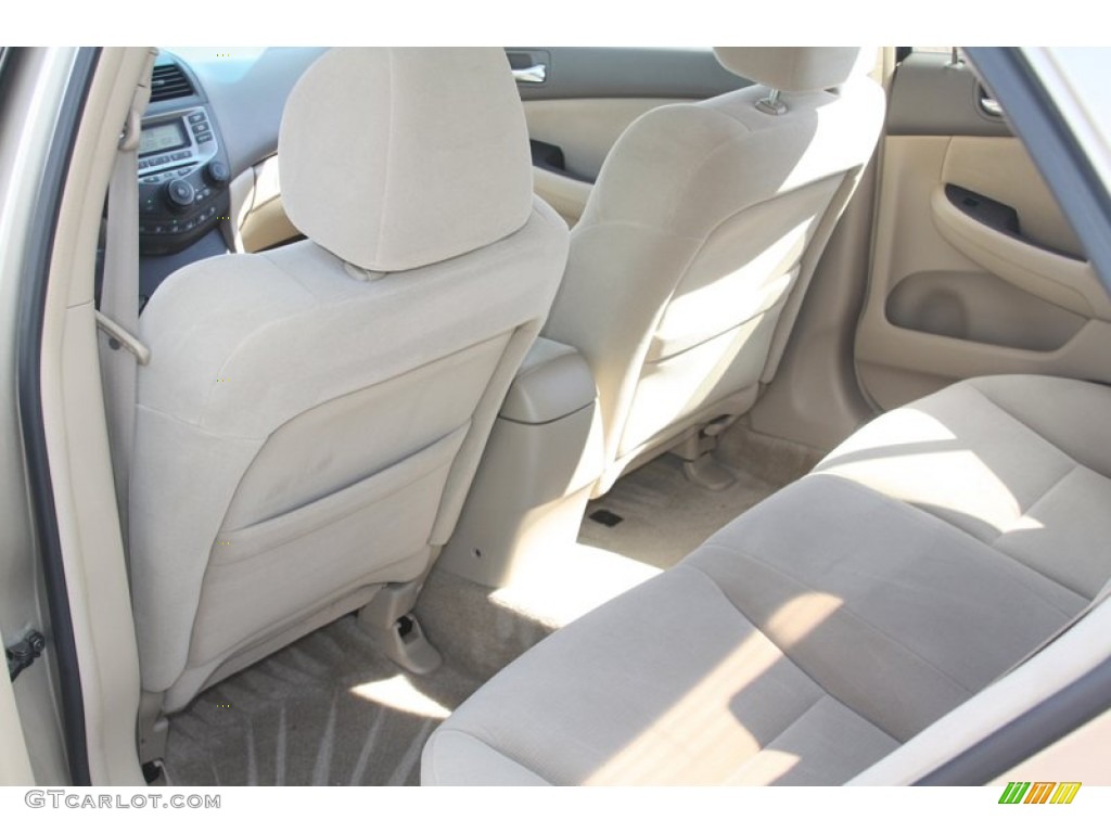 2006 Accord LX Sedan - Desert Mist Metallic / Ivory photo #27