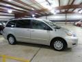 2007 Silver Shadow Pearl Toyota Sienna LE  photo #5