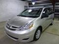 2007 Silver Shadow Pearl Toyota Sienna LE  photo #11