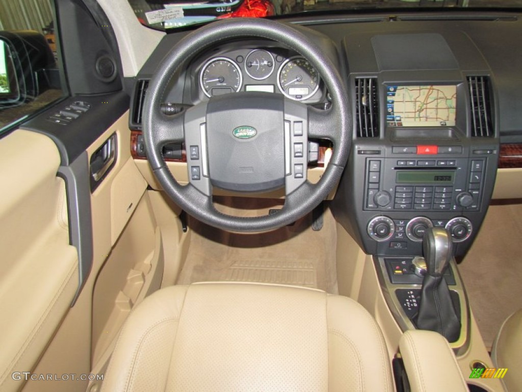 2008 Land Rover LR2 HSE Alpaca Beige Dashboard Photo #55757953