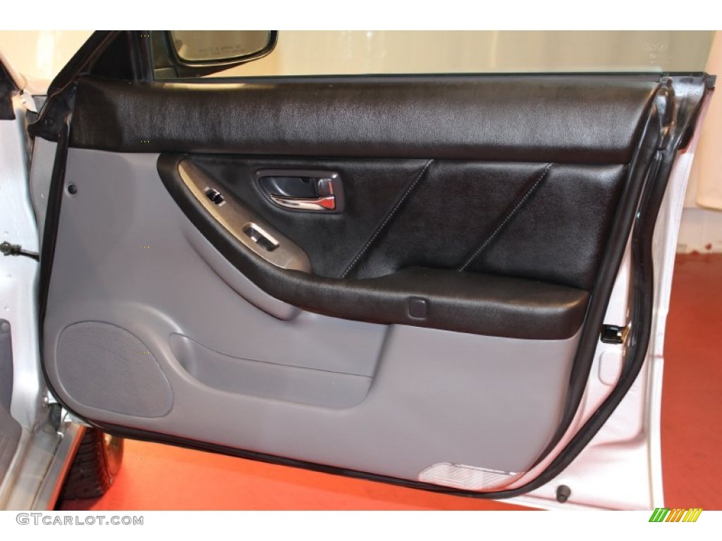 2006 Subaru Baja Sport Gray Door Panel Photo #55760915