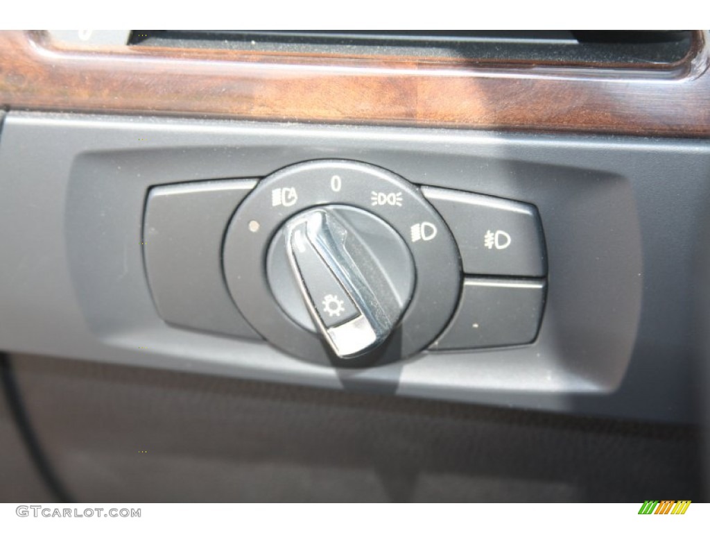 2009 3 Series 335i Coupe - Black Sapphire Metallic / Black photo #31