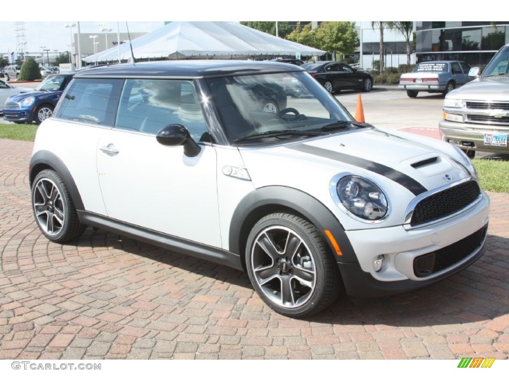 2012 Cooper S Hardtop - White Silver Metallic / Carbon Black photo #4