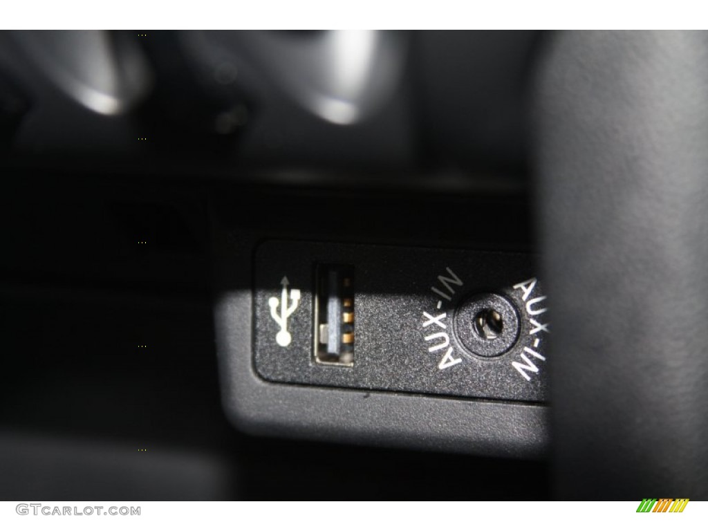 2012 Cooper S Hardtop - White Silver Metallic / Carbon Black photo #15