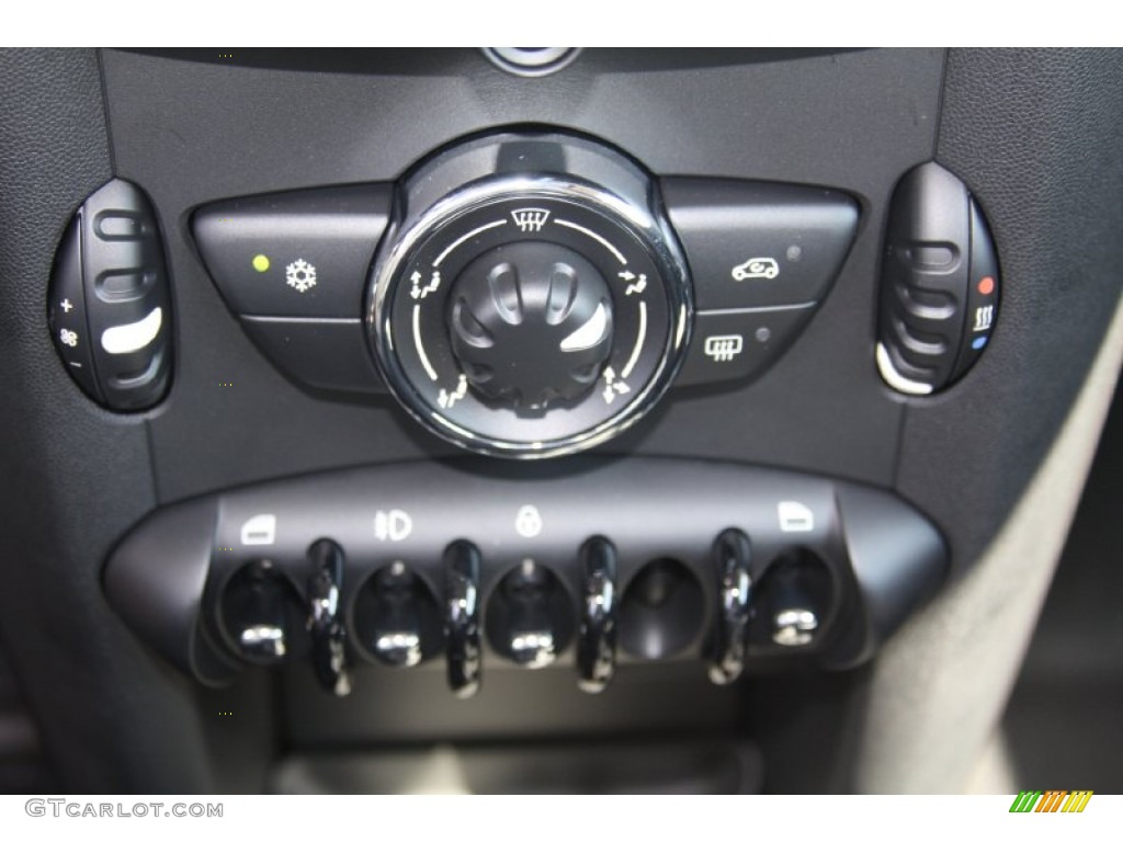 2012 Mini Cooper Hardtop Controls Photo #55762517