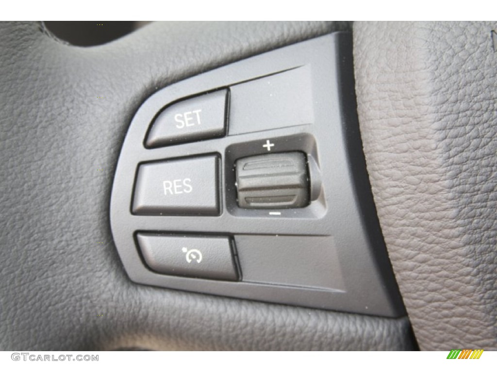 2012 BMW X3 xDrive 28i Controls Photo #55763030