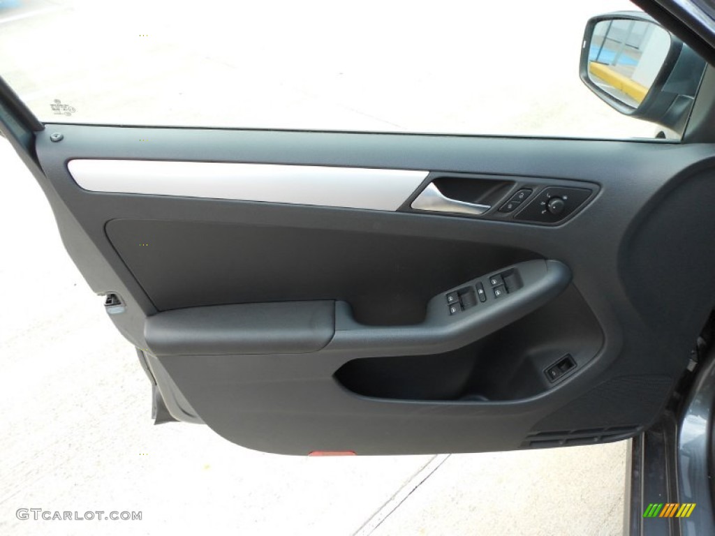 2012 Volkswagen Jetta TDI Sedan Titan Black Door Panel Photo #55763702