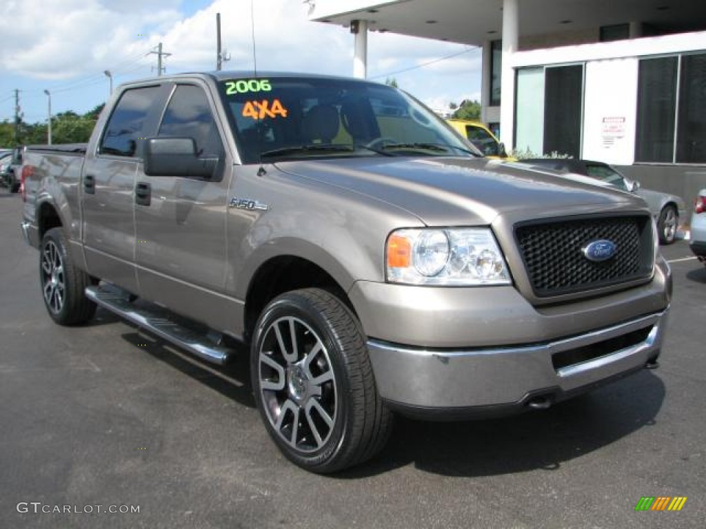 Arizona Beige Metallic 2006 Ford F150 Lariat SuperCrew 4x4 Exterior Photo #55764623