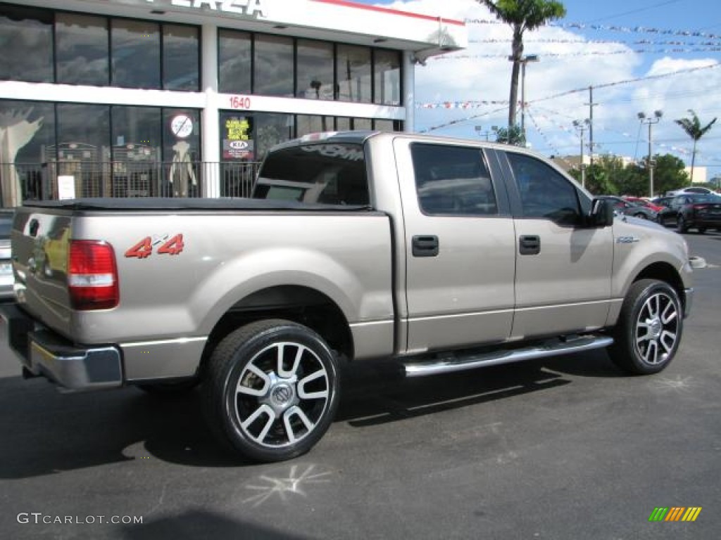 Arizona Beige Metallic 2006 Ford F150 Lariat SuperCrew 4x4 Exterior Photo #55764699