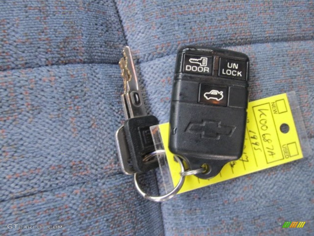 1995 Chevrolet Lumina LS Keys Photos