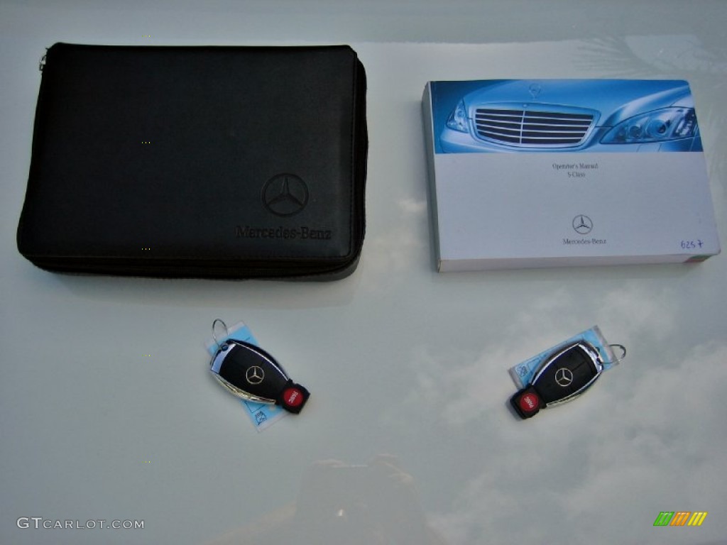 2007 Mercedes-Benz S 65 AMG Sedan Keys Photos