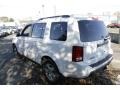 Taffeta White - Pilot EX-L 4WD Photo No. 10