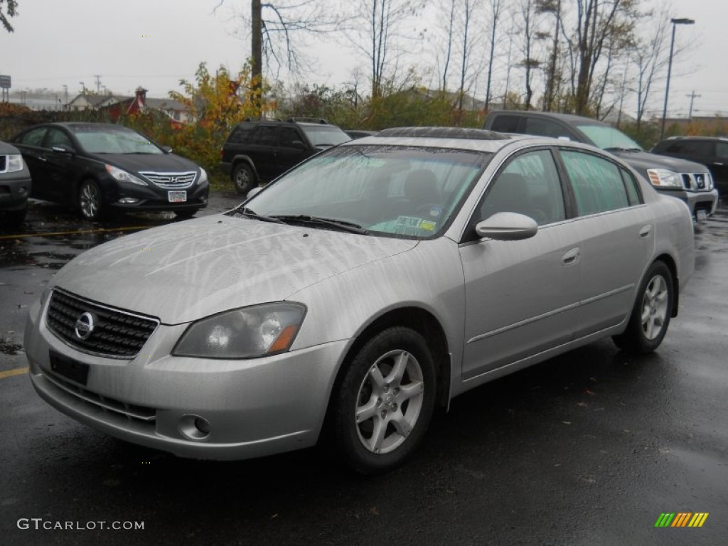 2005 Nissan altima sl colors