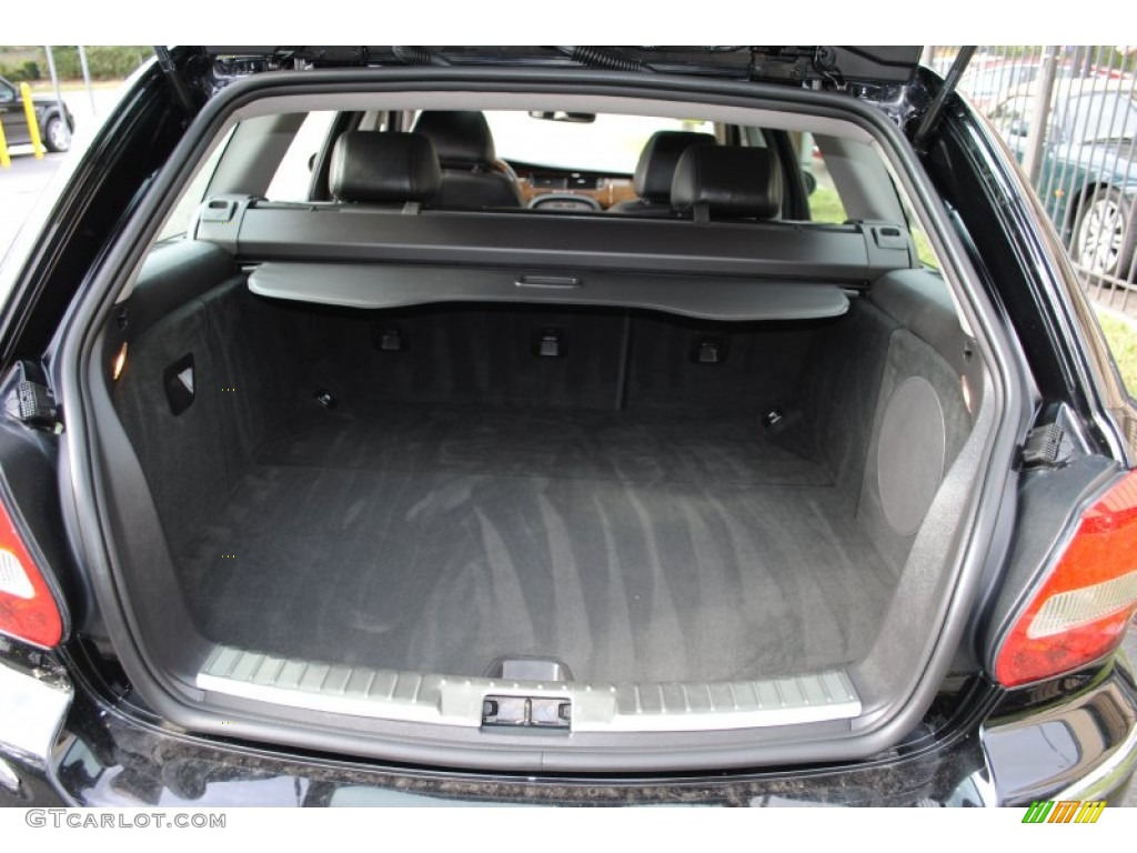 2007 Jaguar X-Type 3.0 Sport Wagon Trunk Photos