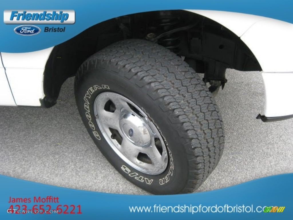 2006 F150 STX Regular Cab 4x4 - Oxford White / Medium Flint photo #10