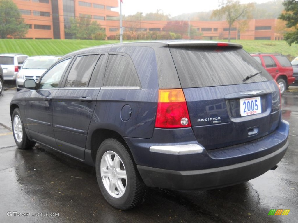 2005 Pacifica Touring AWD - Midnight Blue Pearl / Dark Slate Gray photo #14