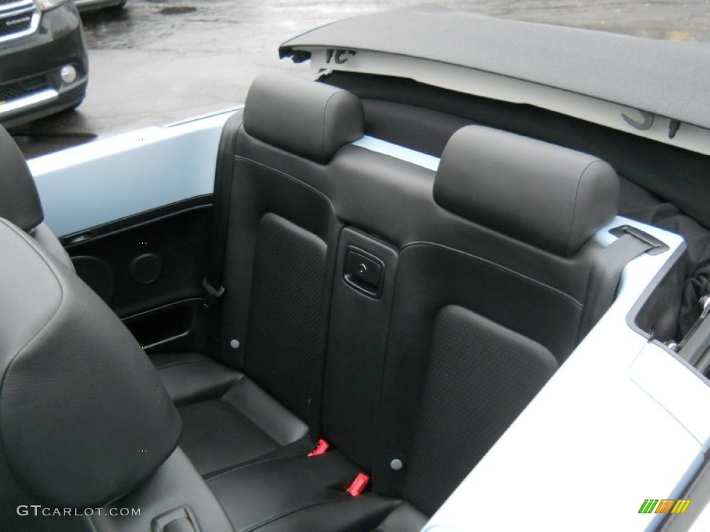 Black Interior 2010 Volkswagen New Beetle 2.5 Convertible Photo #55775223