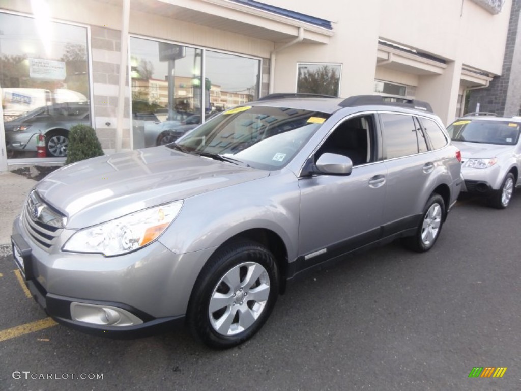2011 Outback 2.5i Premium Wagon - Graphite Gray Metallic / Off Black photo #1