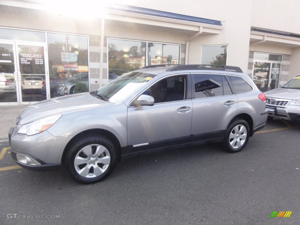 2011 Outback 2.5i Premium Wagon - Graphite Gray Metallic / Off Black photo #2