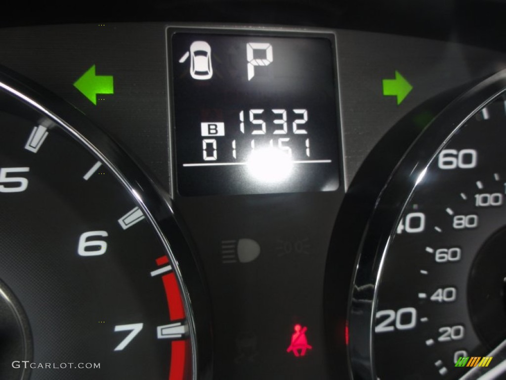 2011 Outback 2.5i Premium Wagon - Graphite Gray Metallic / Off Black photo #24