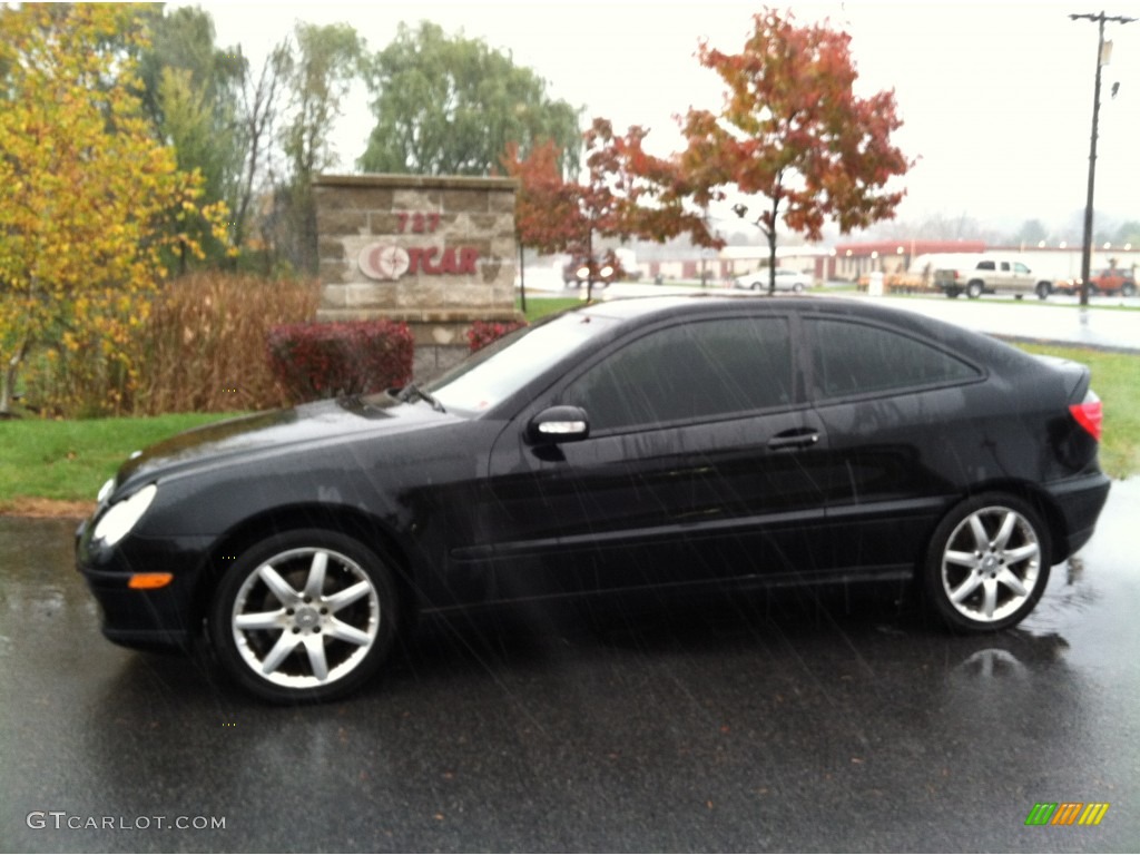 2004 C 230 Kompressor Coupe - Black / Black photo #1