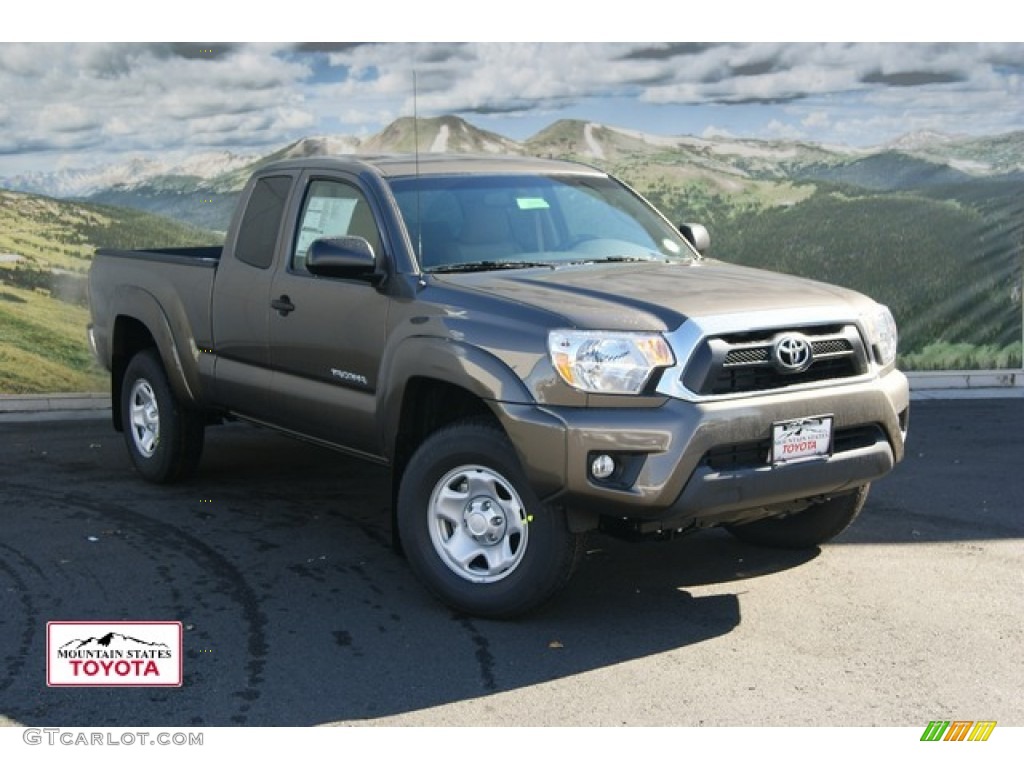 2012 Tacoma V6 SR5 Access Cab 4x4 - Pyrite Mica / Sand Beige photo #1