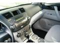Blizzard White Pearl - Highlander V6 4WD Photo No. 6