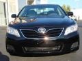 Black - Camry LE Photo No. 7