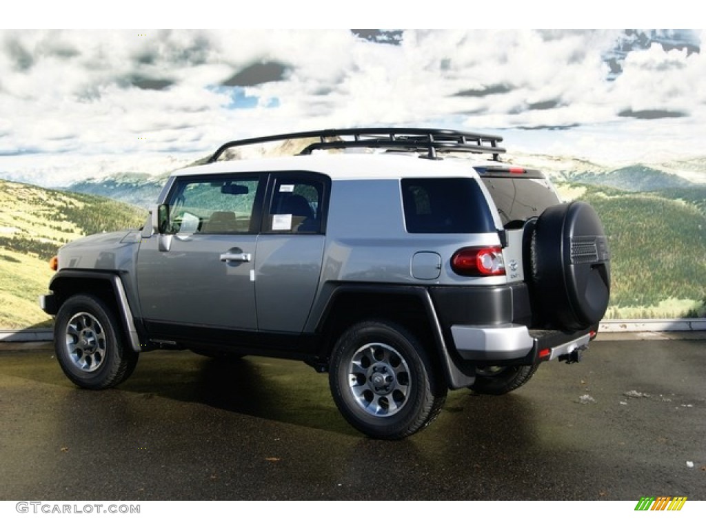 2012 FJ Cruiser 4WD - Silver Fresco Metallic / Dark Charcoal photo #3