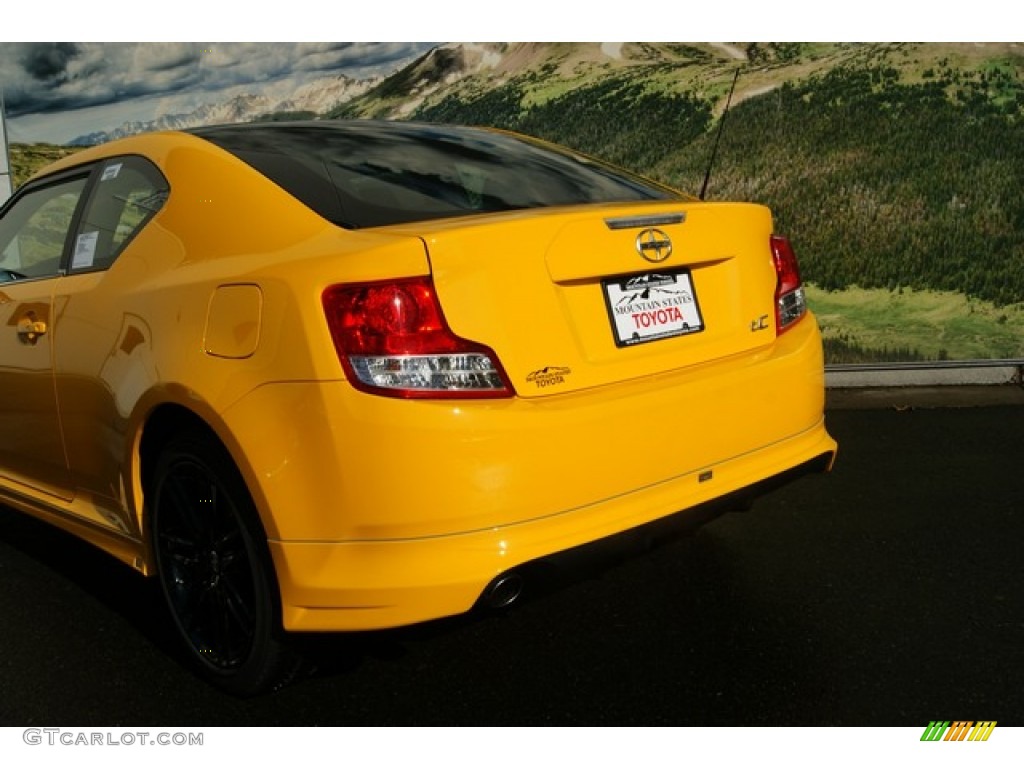 2012 tC Release Series 7.0 - High Voltage Yellow / RS Black/Yellow photo #17
