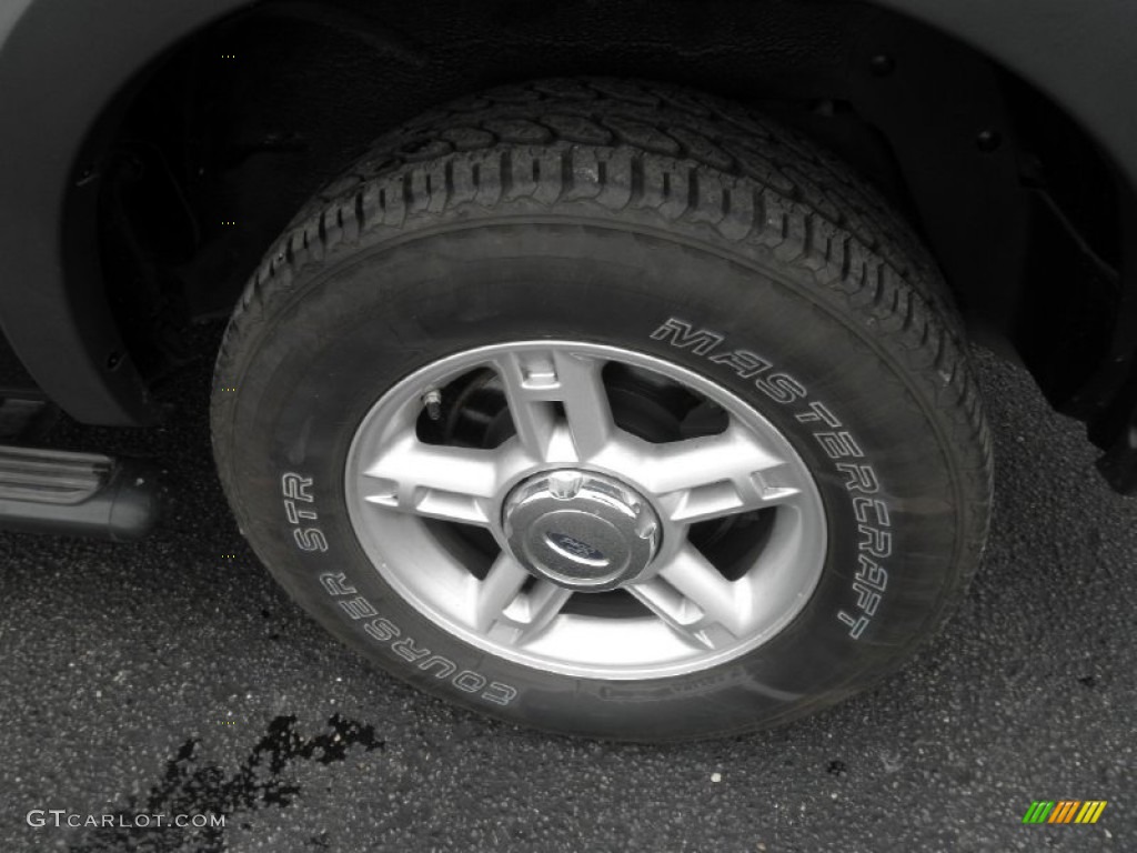 2004 Explorer XLS 4x4 - Dark Blue Pearl Metallic / Graphite photo #15