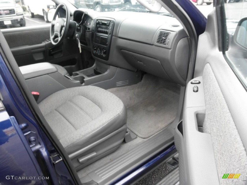 2004 Explorer XLS 4x4 - Dark Blue Pearl Metallic / Graphite photo #21