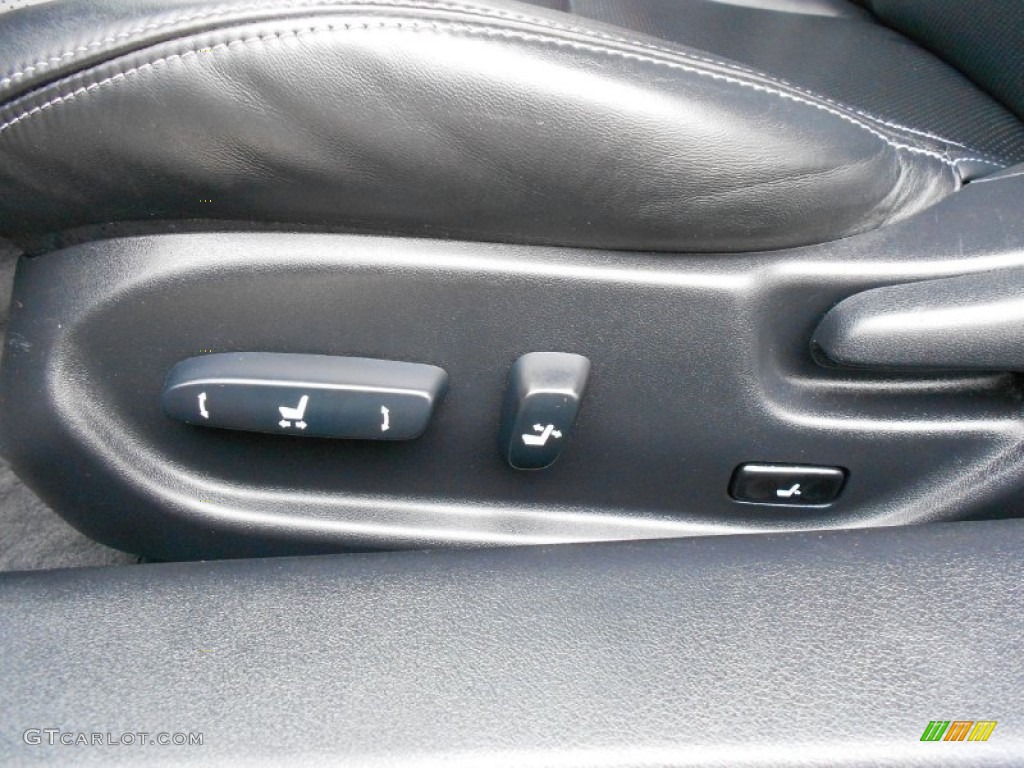 2010 Lexus IS 350C Convertible Controls Photo #55787726