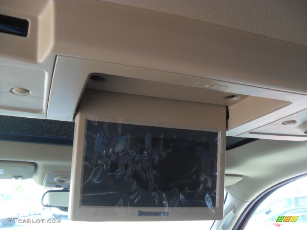 2012 Traverse LT - Dark Blue Metallic / Cashmere/Dark Gray photo #18