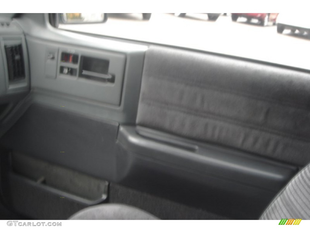 1994 S10 Blazer 4x4 - Forest Green Metallic / Gray photo #15