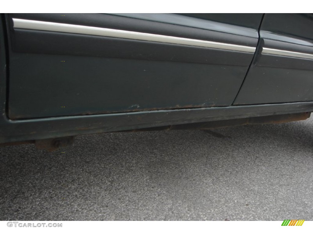 1994 S10 Blazer 4x4 - Forest Green Metallic / Gray photo #33