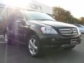 Black - ML 350 4Matic Photo No. 4