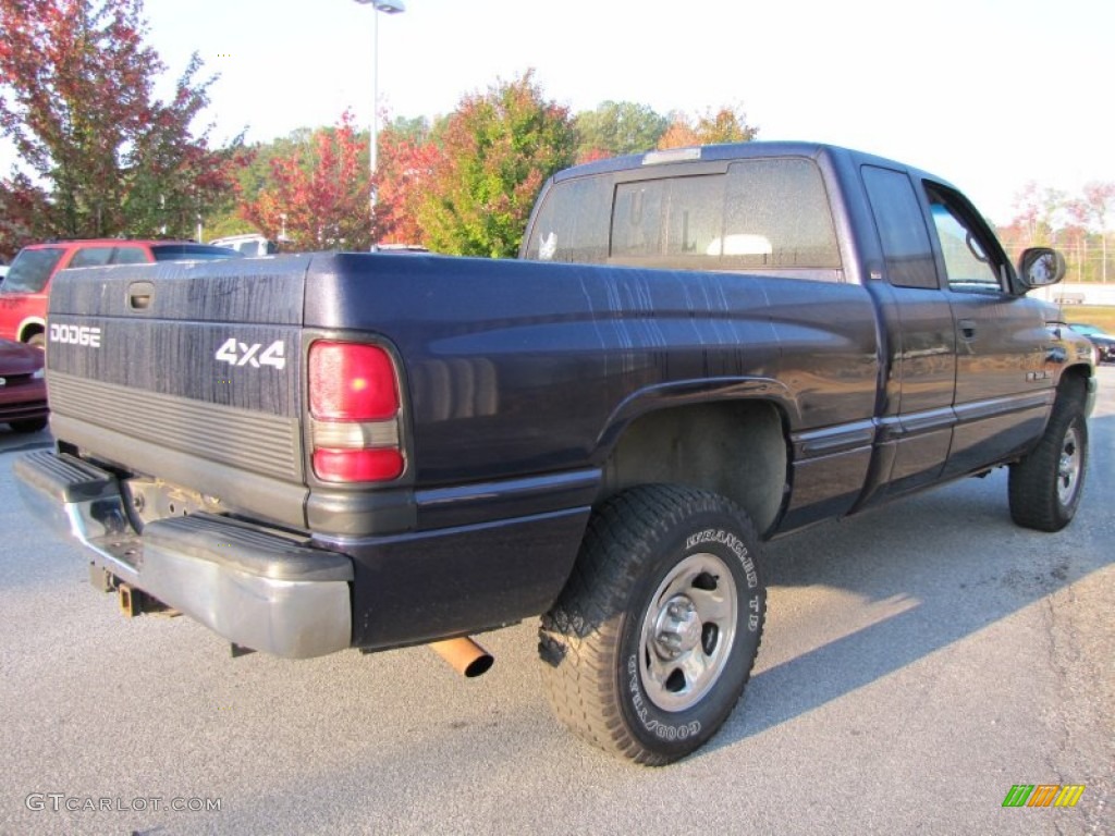 1999 Ram 1500 SLT Extended Cab 4x4 - Deep Amethyst Pearl / Mist Gray photo #7