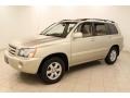 2002 Vintage Gold Metallic Toyota Highlander V6  photo #3